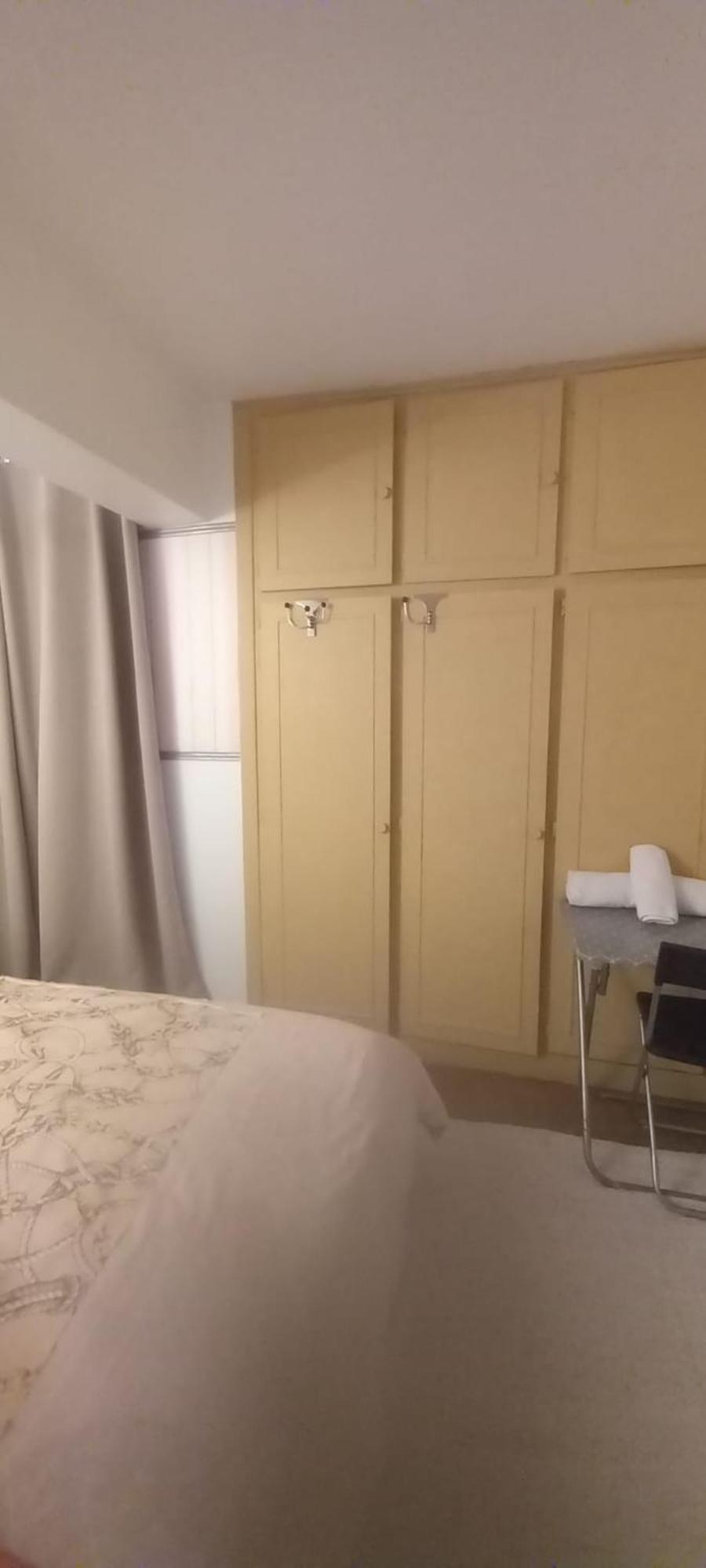 2 Chambre Arena - La Chapelle Parigi Esterno foto